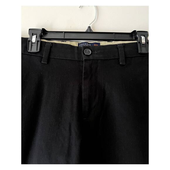 Dockers Mens Size W28 L32 Slim Signature Khaki Pants Black Pre-Owned - Picture 2 of 10